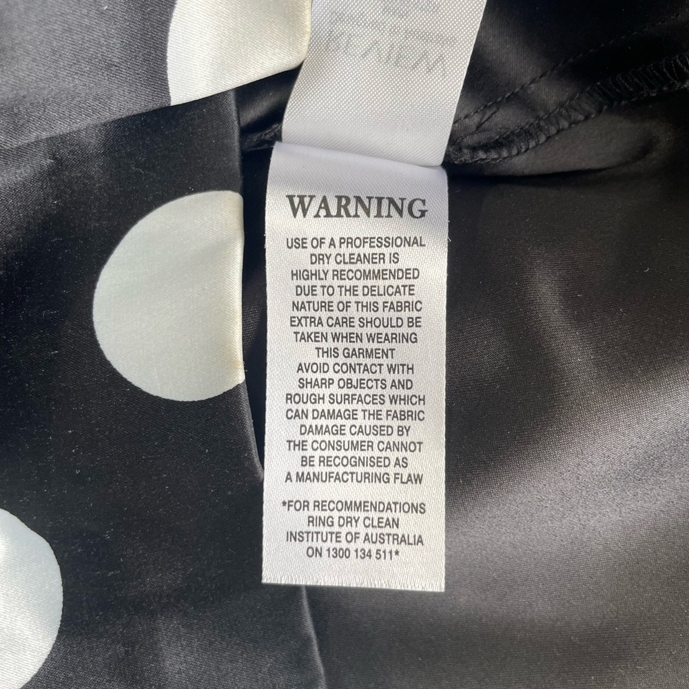 Review Dress Size 8 - Picture 6 of 7